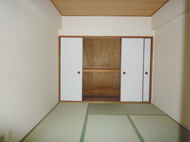 Other room space