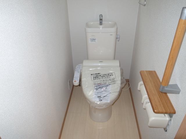 Toilet. Second floor toilet