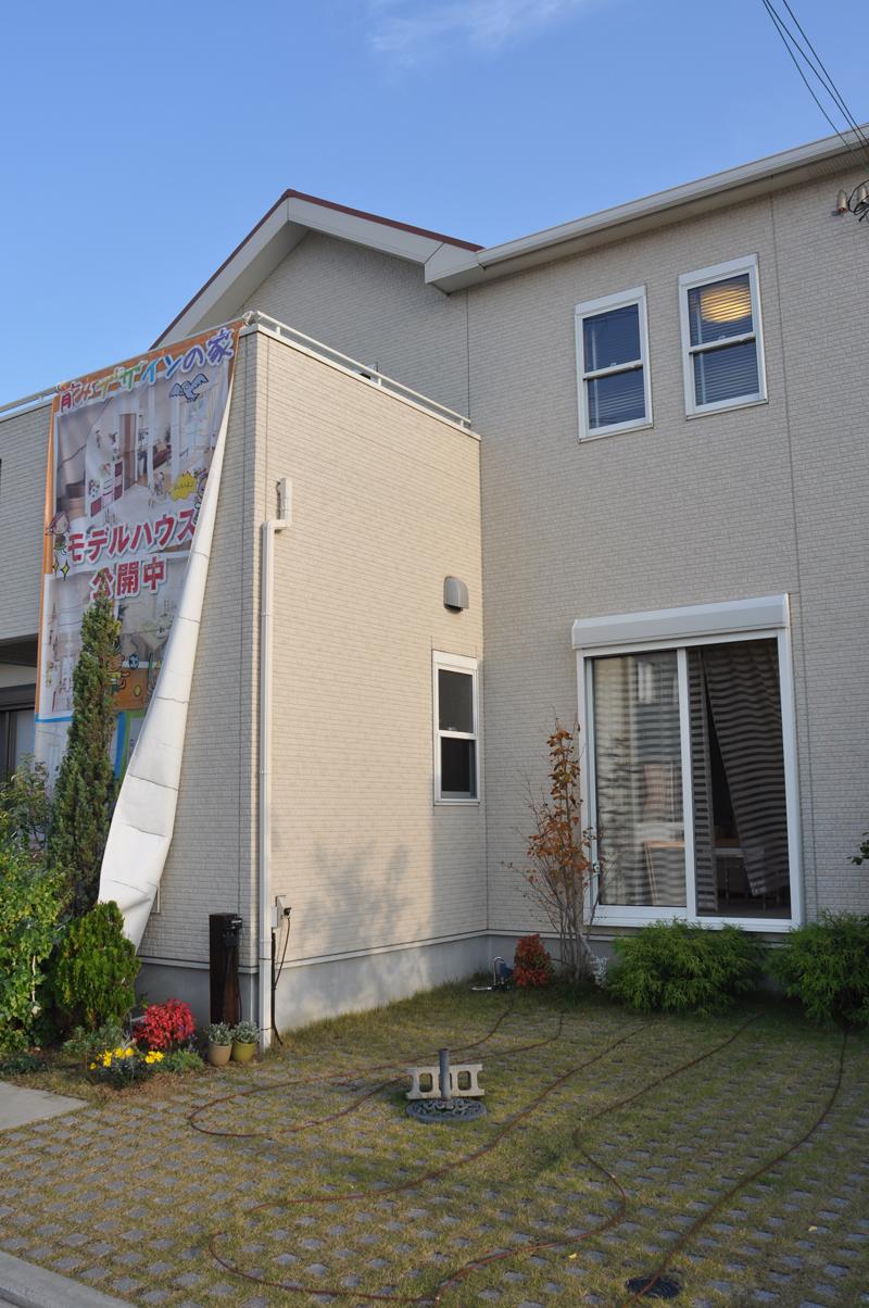 Local appearance photo. (171 Nos land local model house / 2013 November shooting)