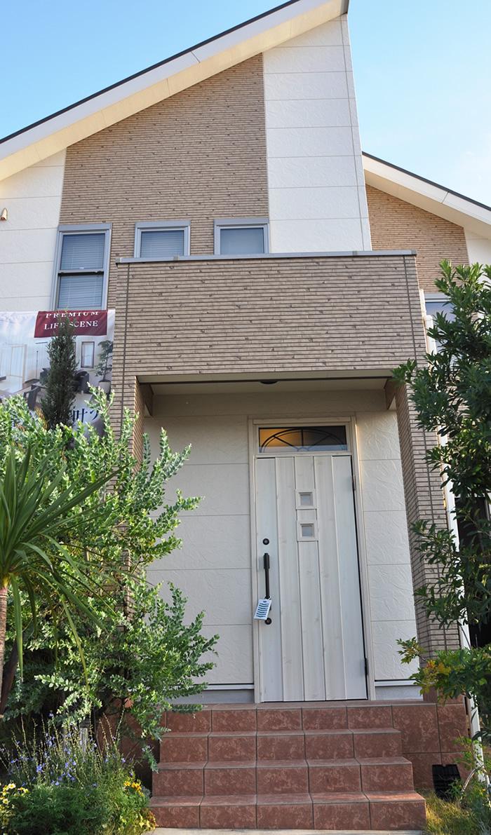 Local appearance photo. (170 Nos land local model house / 2013 November shooting)