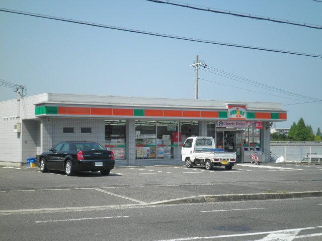 Convenience store. 323m until Sunkus Temple-cho store (convenience store)