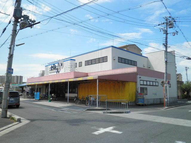 Supermarket. MaruSusumu Hakuta store up to (super) 308m
