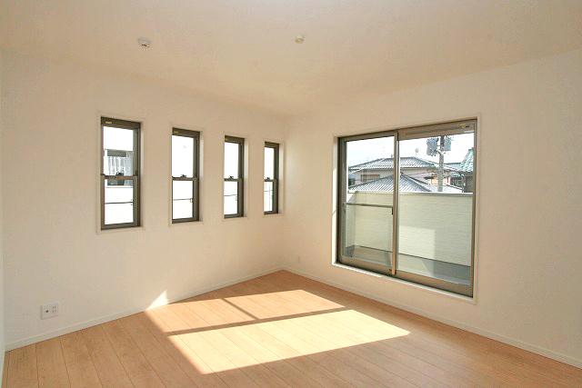 Non-living room. 2 Kaiyoshitsu