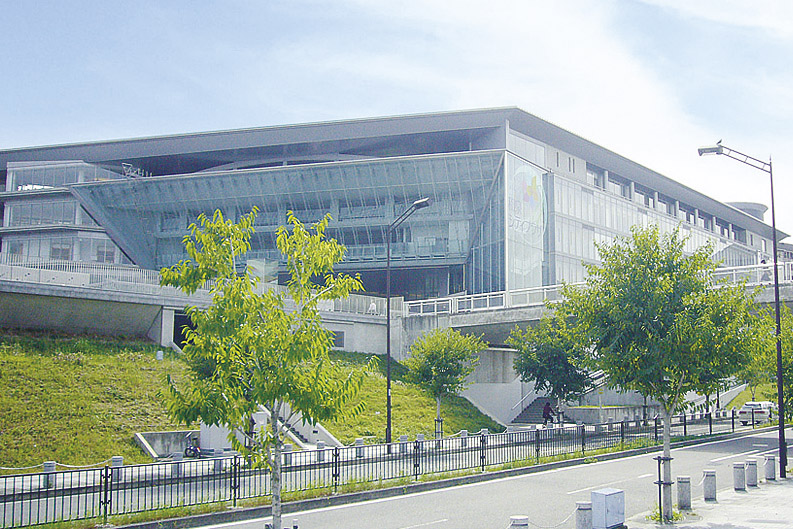 Other Environmental Photo. Located in Izumi City Plaza center Izumi Station, Multi-purpose hall and library, which will be held, such as concerts, There is such as city hall branch office