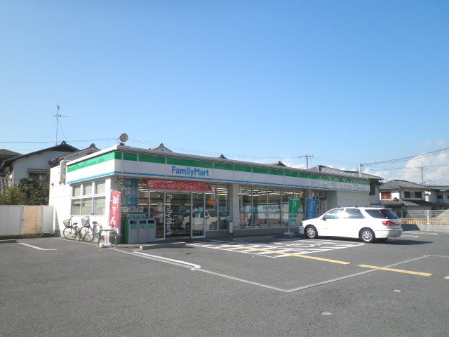 Convenience store. FamilyMart Izumi Fuchu seven-chome up (convenience store) 394m