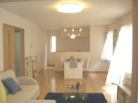 Same specifications photos (living). Same specifications