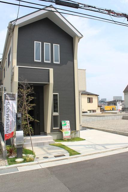 Local photos, including front road