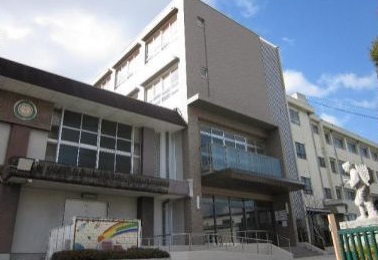 Primary school. 1473m to Izumi City Tatsukita Matsuo elementary school (elementary school)