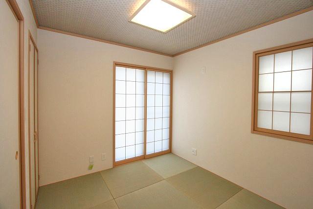 Non-living room. First floor Japanese-style room