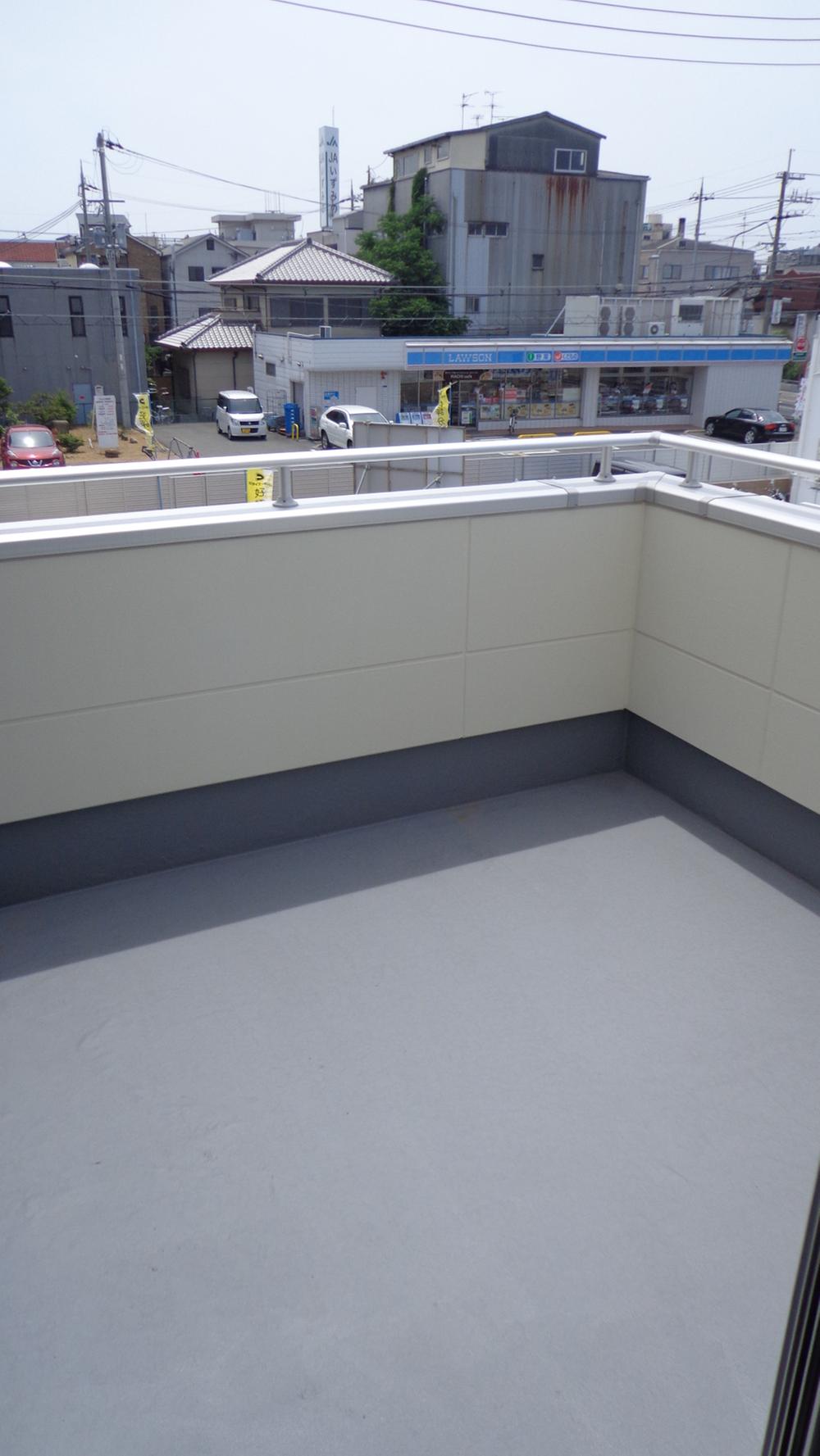 View photos from the dwelling unit. View from the site (June 2013) Shooting