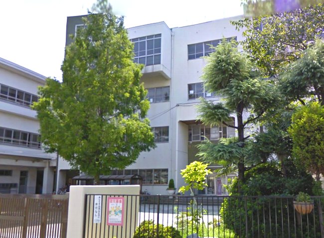 Primary school. Izumiotsu TatsuAsahi to elementary school (elementary school) 708m