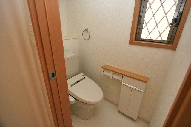 Toilet. First floor toilet (shower toilet)