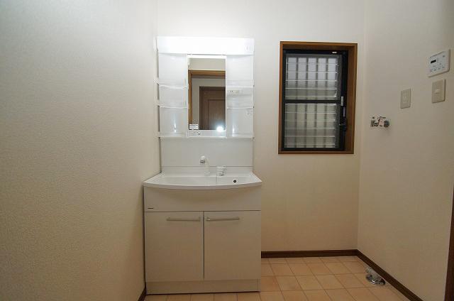 Wash basin, toilet. cross ・ Floor CF re-covering