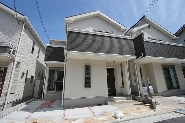 Local appearance photo. One standard-sized car ・ Mini one parking OK