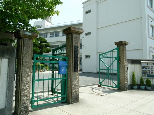Primary school. Izumiotsu Municipal Anashi 871m up to elementary school (elementary school)