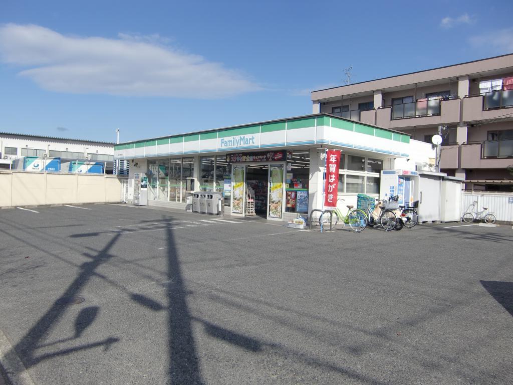 Convenience store. FamilyMart Izumiotsu Kotobukimachi store up (convenience store) 276m