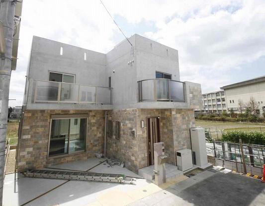  [RC model house (81 No. land)]  It is upscale appearance. Try to take a look at the local!  Local (12 May 2013) Shooting