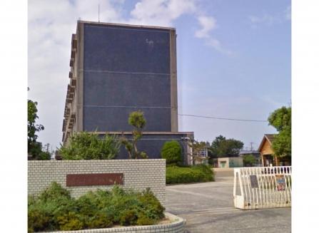 Primary school. Izumiotsu Municipal Kusunoki to elementary school 1021m