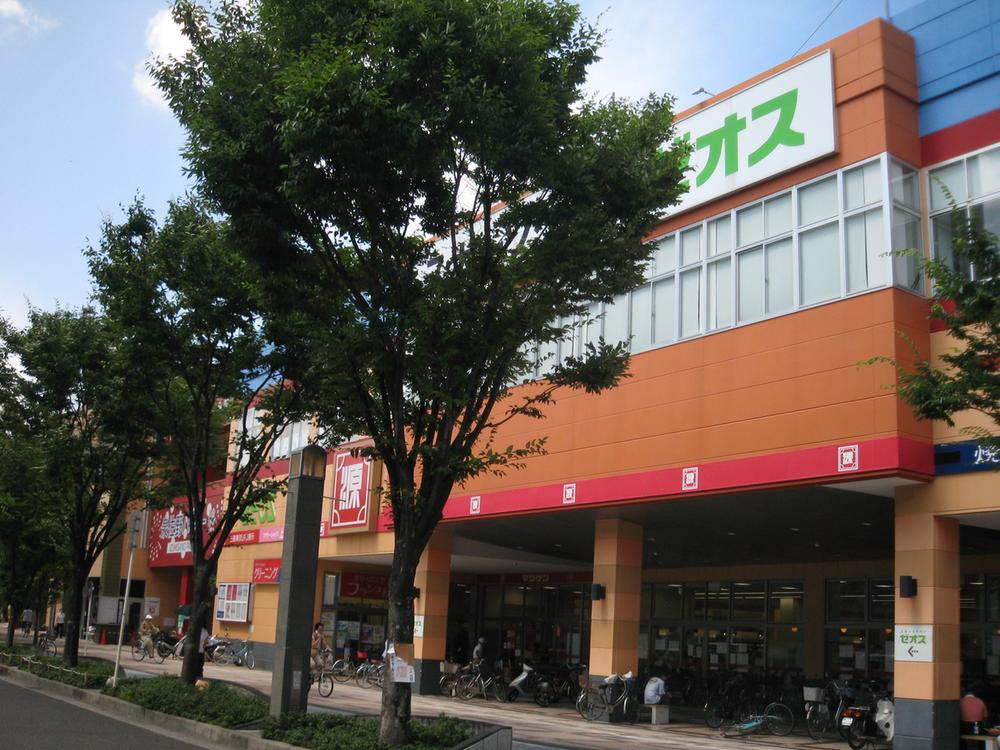 Supermarket. Until Matsugen 160m