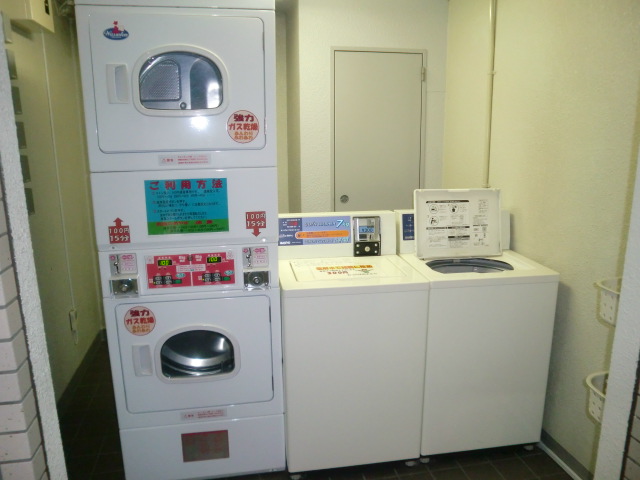 Other common areas. Coin-operated laundry rooms