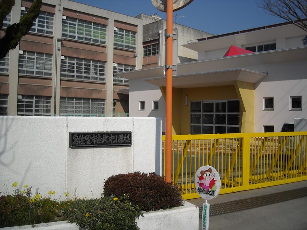 Primary school. Izumisano Municipal North and Central to elementary school 540m