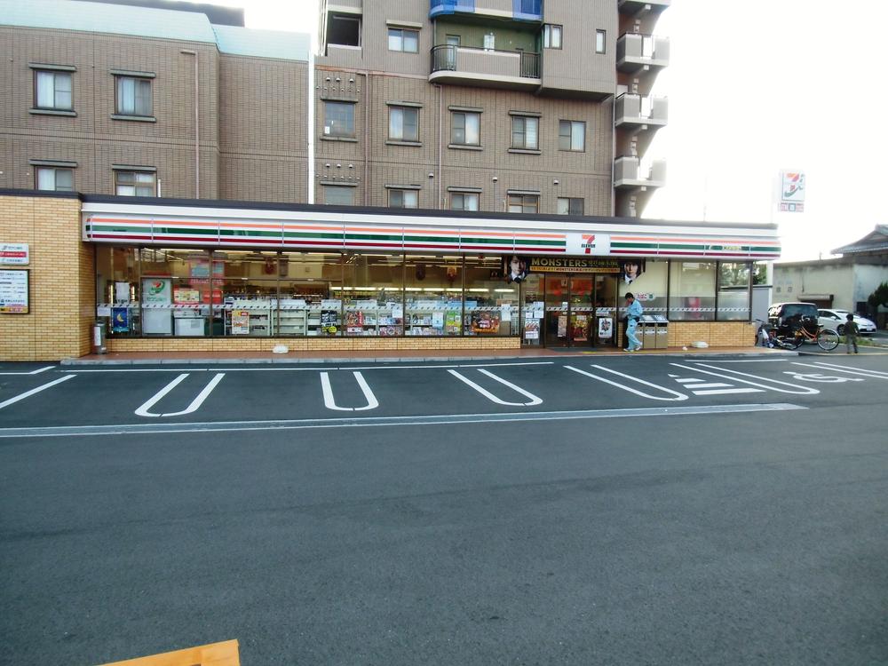 Convenience store. Seven-Eleven Izumisano Hagurazaki until Station shop 180m