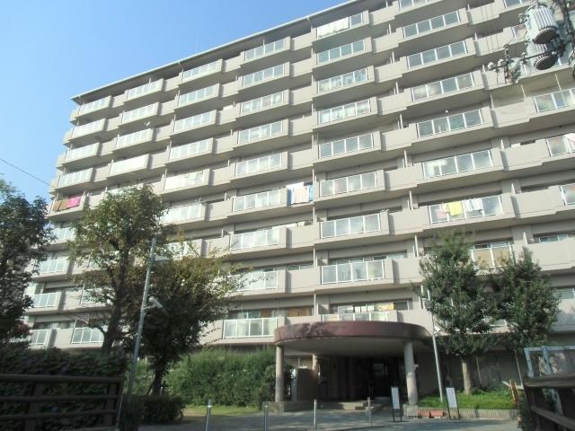 Local appearance photo. It is the apartment of the ground 10 floors