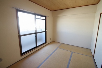 Living and room. Japanese-style room 1