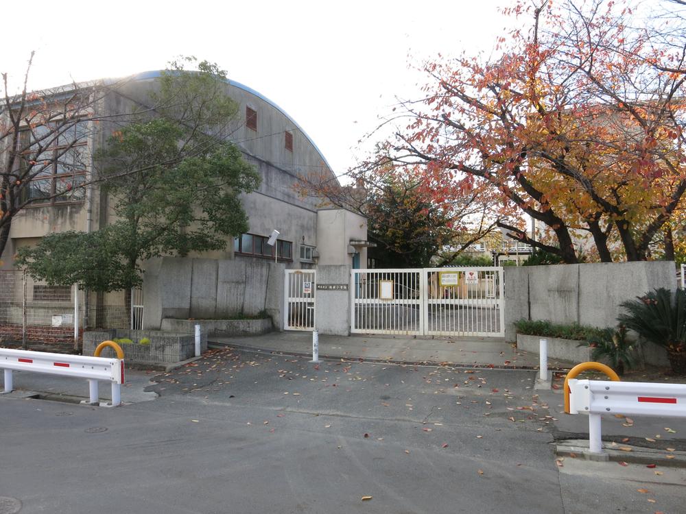 Junior high school. Kadoma 696m to stand fourth junior high school