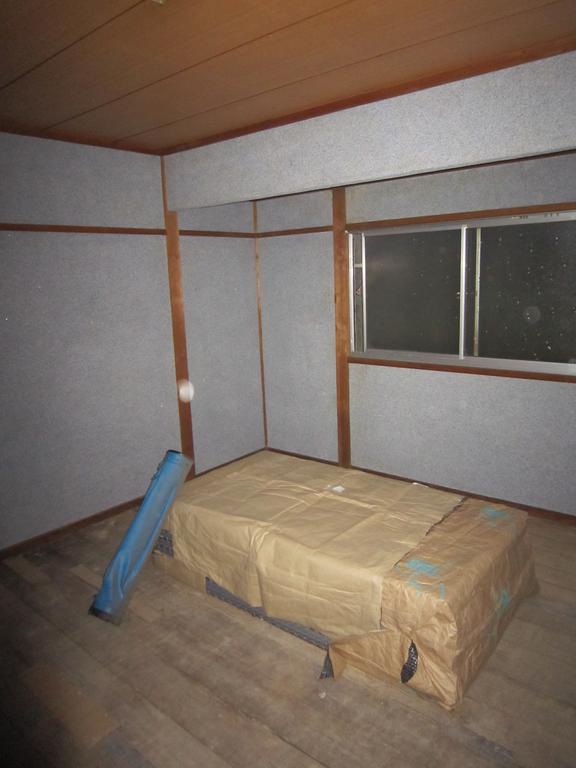 Other room space. It is currently being renovated ☆