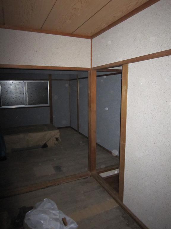 Other room space. It is currently being renovated ☆