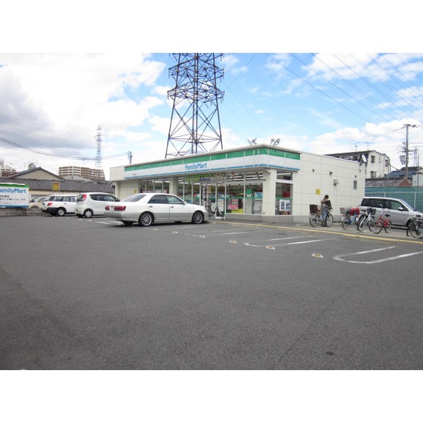 Convenience store. FamilyMart Kadoma Oike-cho store (convenience store) to 419m