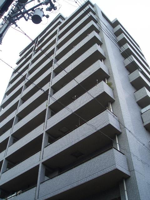 Local appearance photo. January 1997 architecture