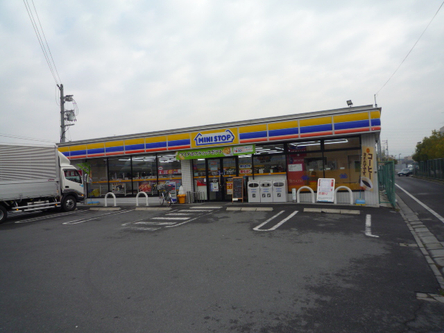 Convenience store. MINISTOP Kadoma Yanagida-cho store (convenience store) to 315m