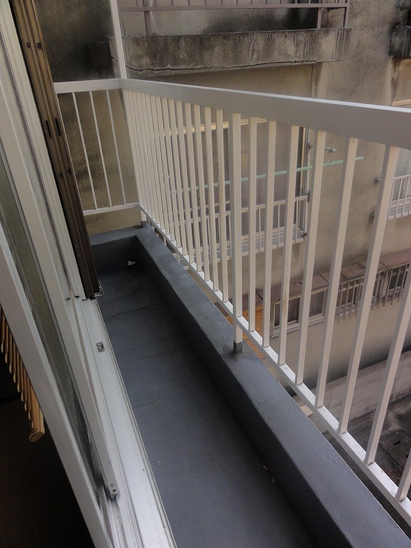 Balcony. balcony!
