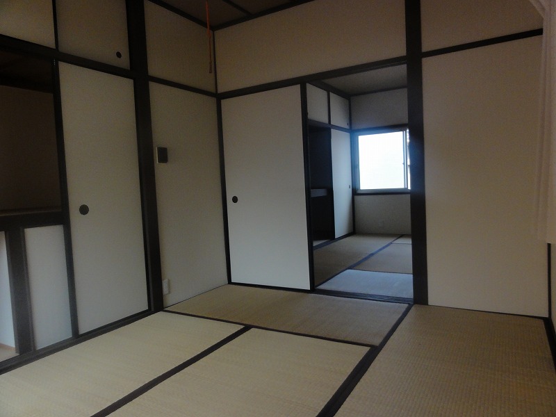 Other room space. Japanese-style room.