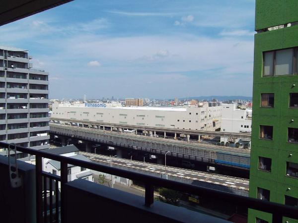 View photos from the dwelling unit