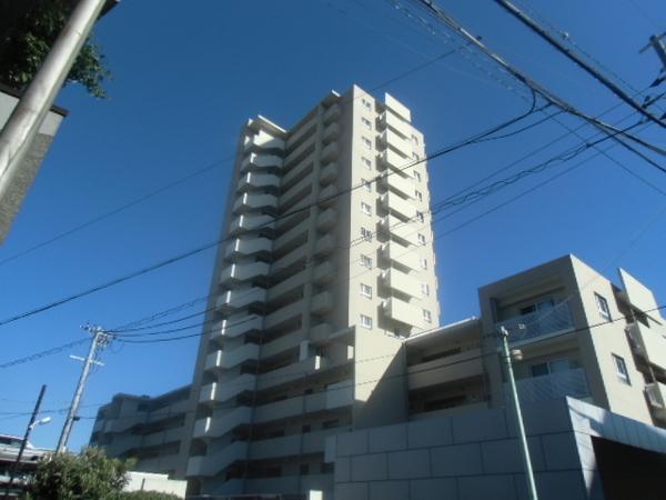 Local appearance photo. Begin life of peace is in this area