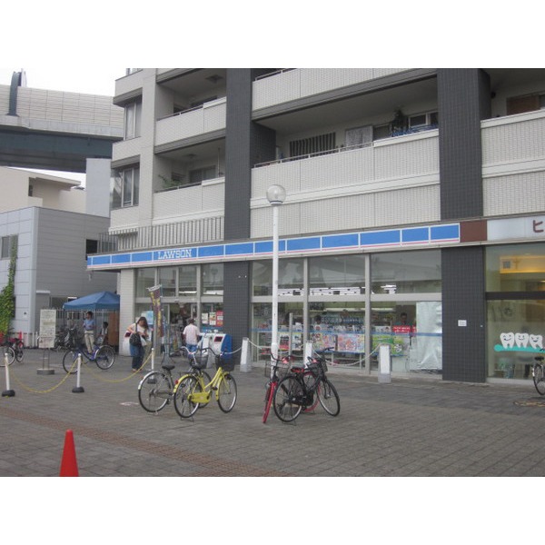 Convenience store. 622m until Lawson Kadoma Minamiekimae store (convenience store)