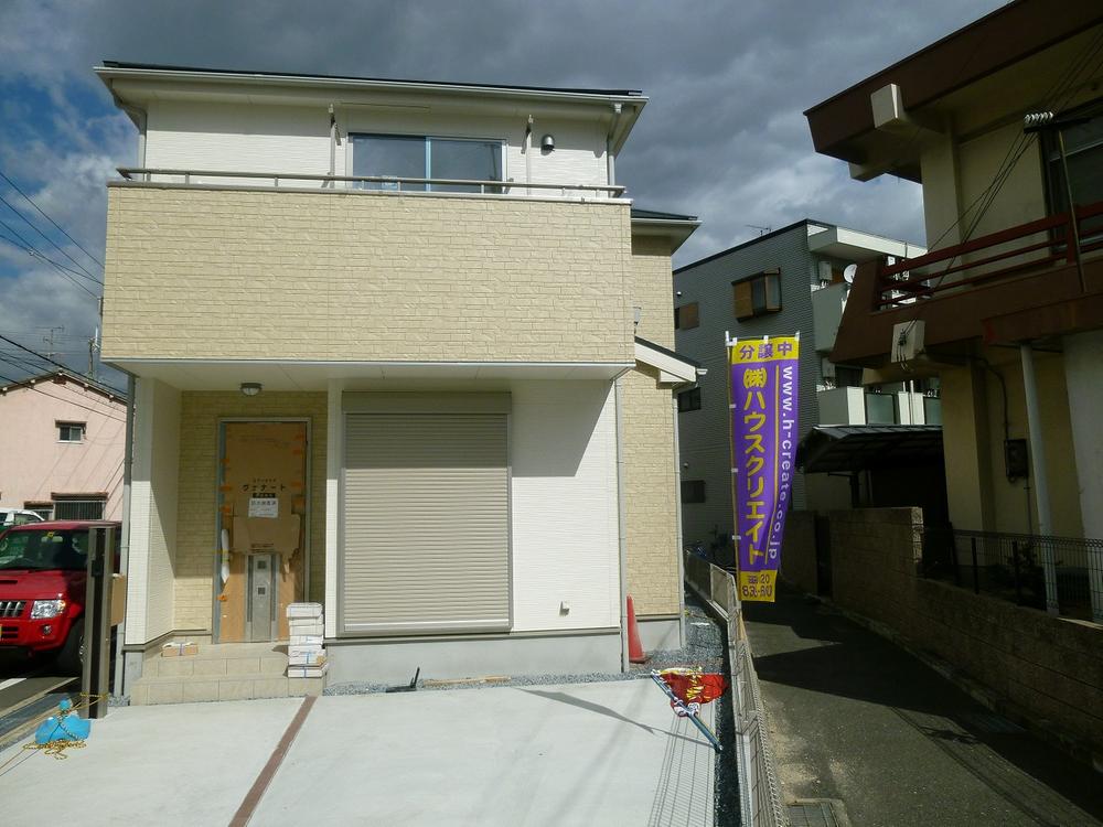 Local appearance photo. No. 4 destination model house exterior photo