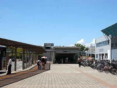 station. Until Kadomaminami 960m subway Nagahori Tsurumi-ryokuchi Line a 12-minute walk from the "Kadomaminami"!