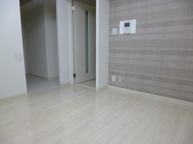 Living. Indoor (12 May 2013) Shooting