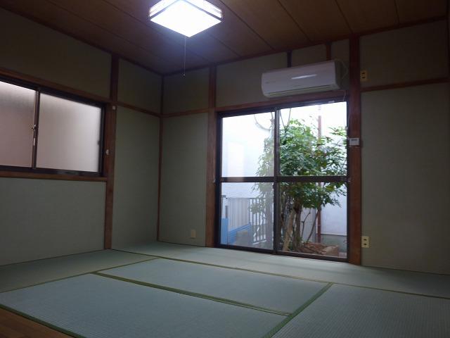 Non-living room.  ☆ 1F Japanese-style room ☆ 