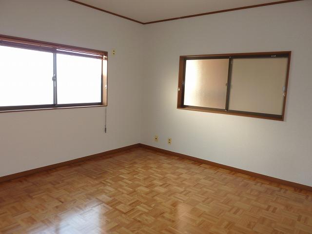 Non-living room.  ☆ 2F Western-style ☆ 