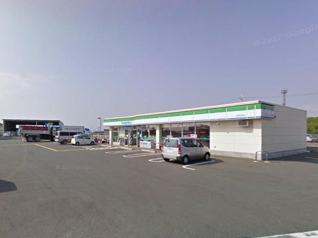 Convenience store. FamilyMart Kaizuka Nagoshi store up (convenience store) 878m