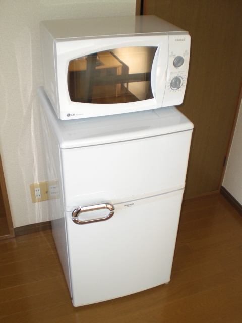 Other Equipment. microwave ・ refrigerator