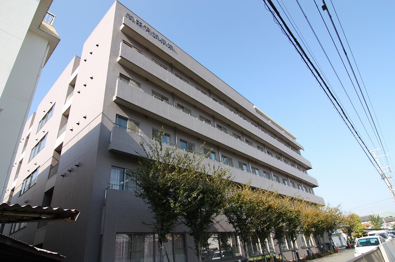 Hospital. There is a hospital within walking 820m to Terada YorozuHisashi hospital is encouraging (11 minutes walk)