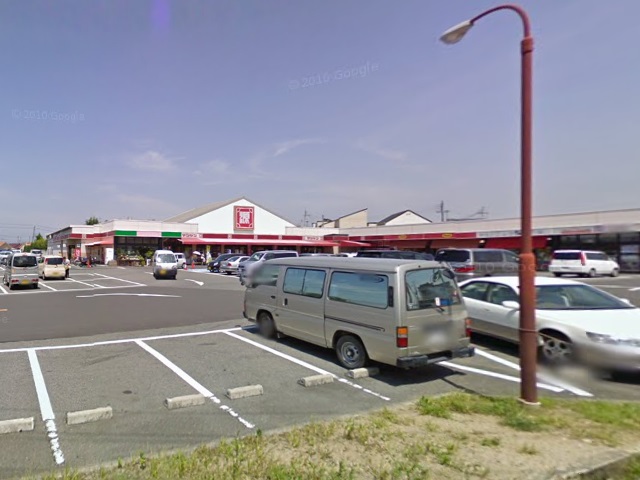 Supermarket. MatsuHajime Kaizuka Toba store up to (super) 1521m