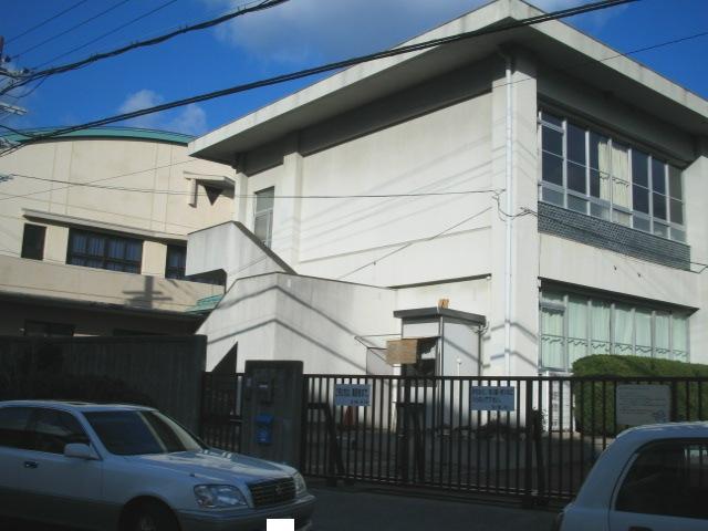 Primary school. 1149m to Kaizuka Municipal long life elementary school (elementary school)