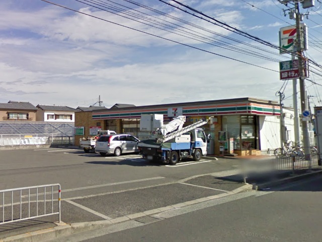 Convenience store. Seven-Eleven Kaizuka solder store up (convenience store) 416m
